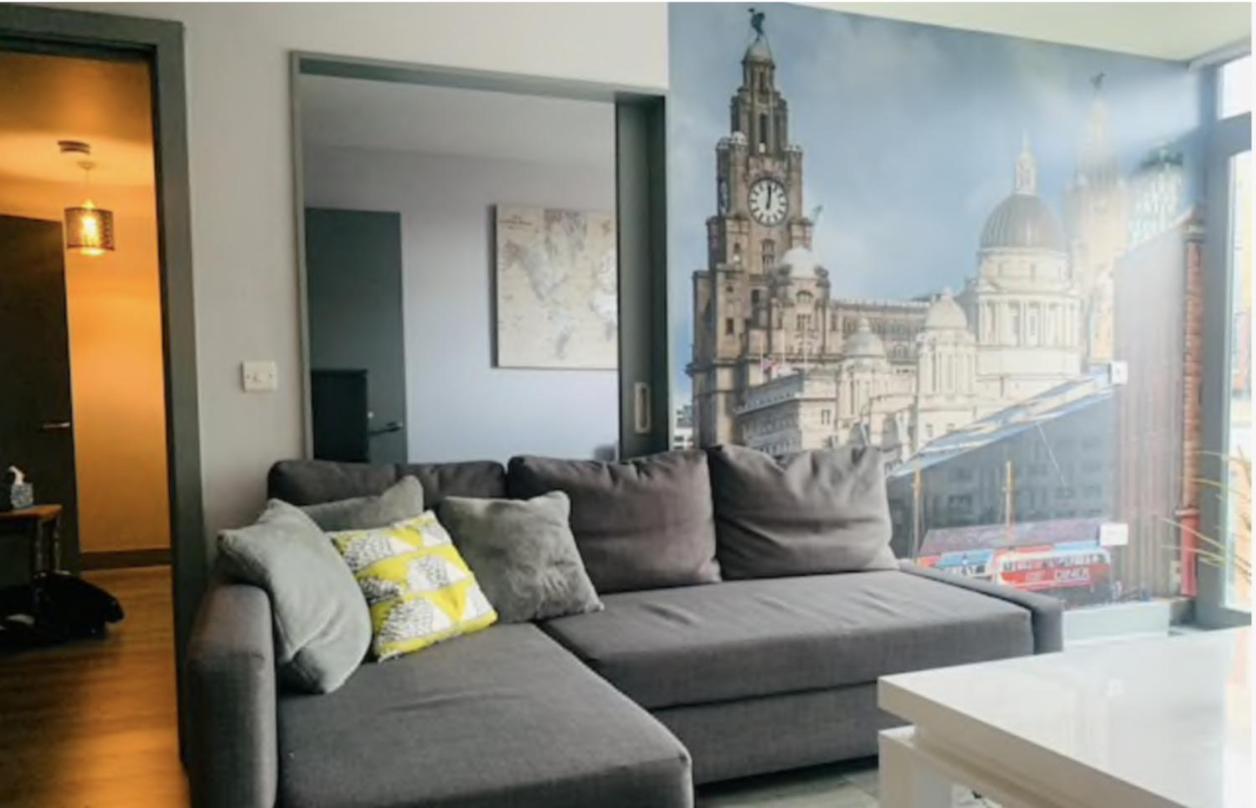 2 Bedroom Free Parking By Concert Square Sleeps 8 Liverpool Exterior photo